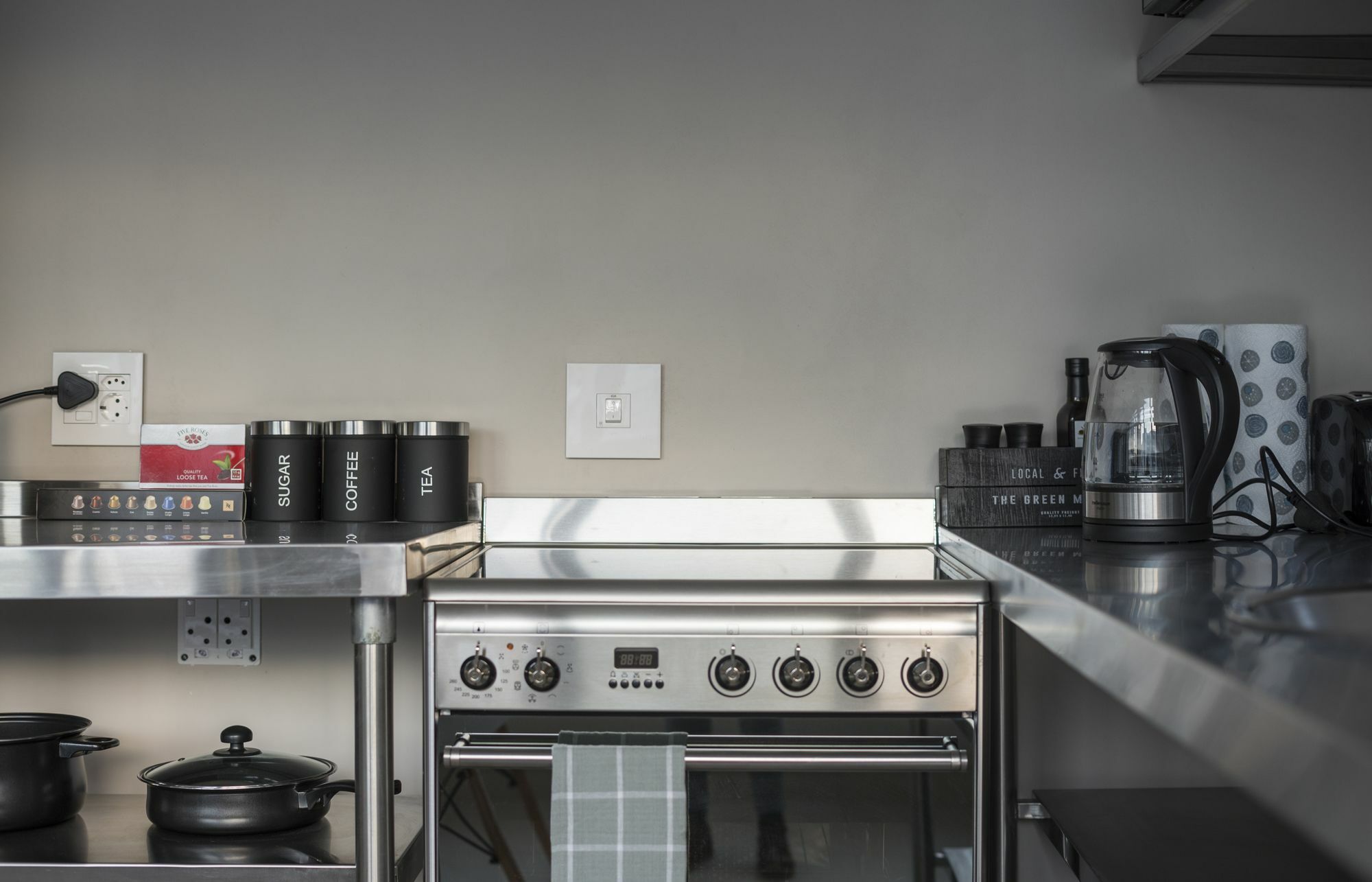 The By Amazing Apartment Cape Town