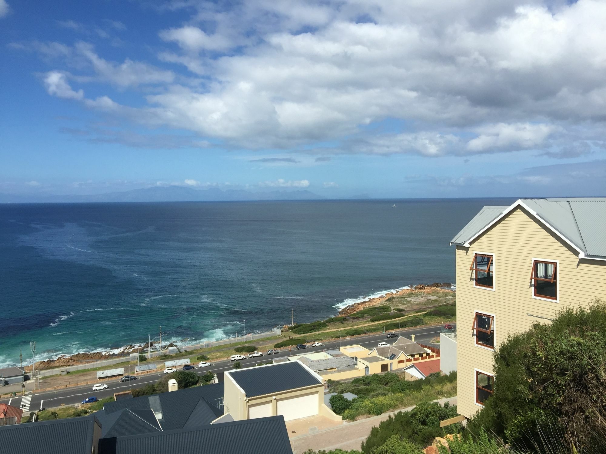 Berg And Cape Town