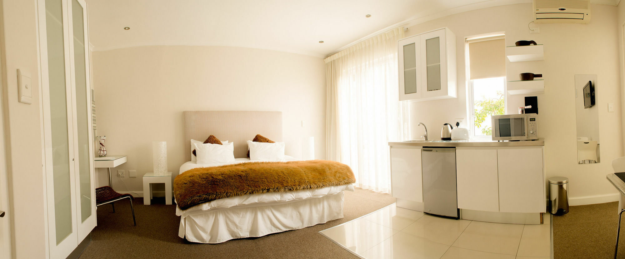 Oxford House * Cape Town
