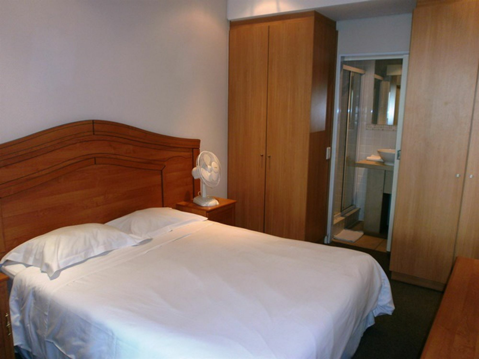 Apartment Glaston House