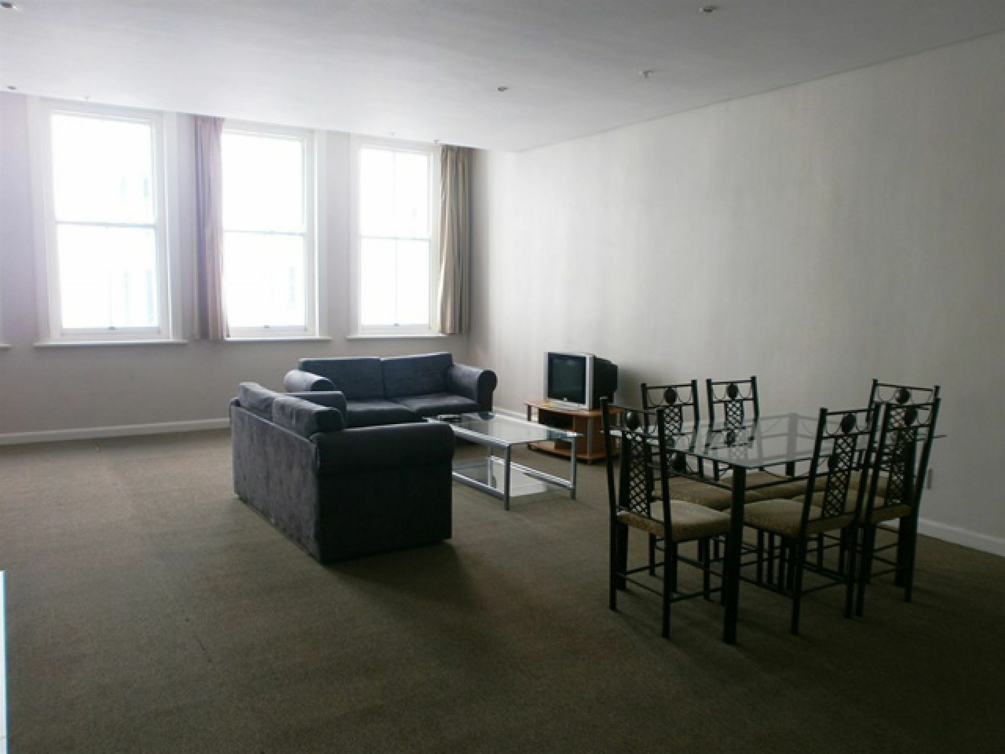 Glaston House