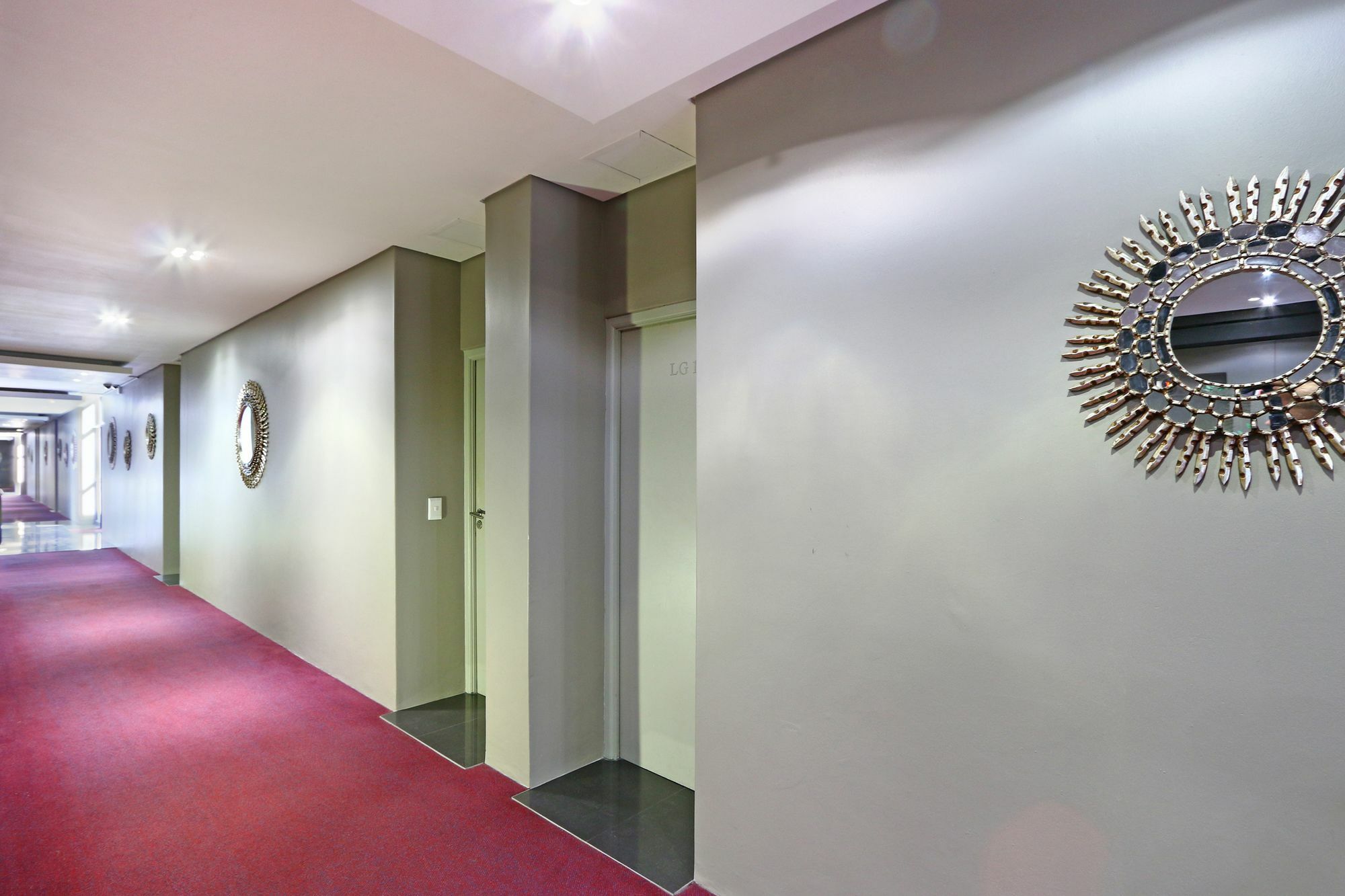 Apartment 602 Infinity *