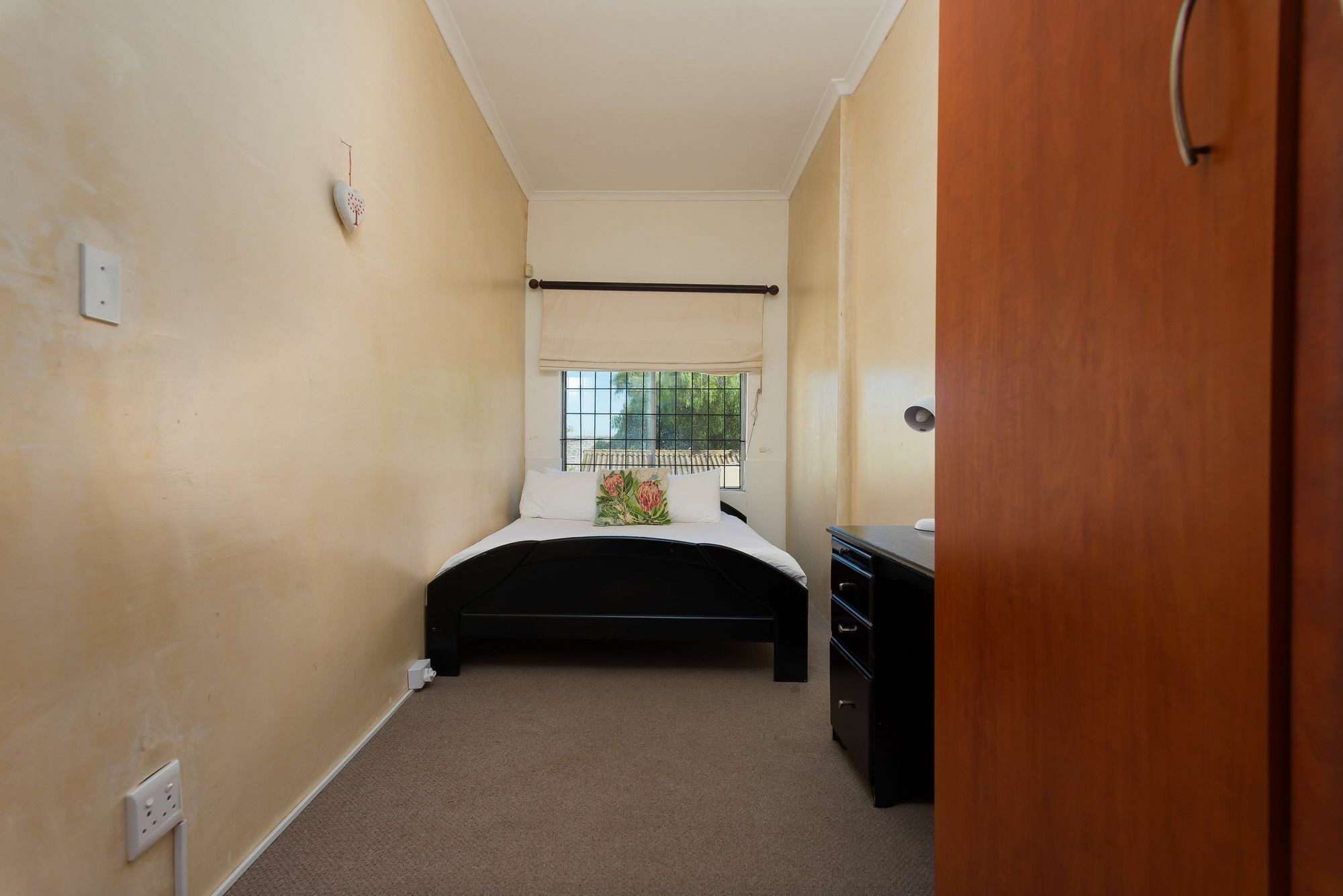 Apartment Blackheath Downstairs 13 *