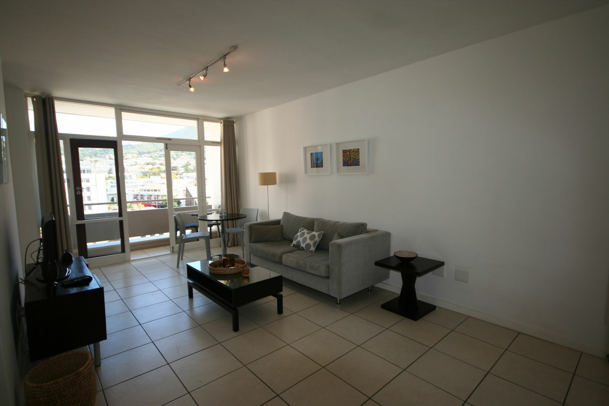 St. Martini Gardens 906 By Ctha Cape Town