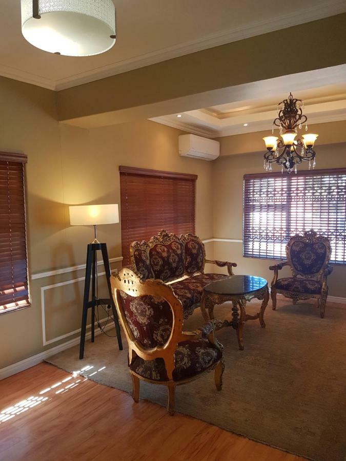 Apartment Beautiful In Century City