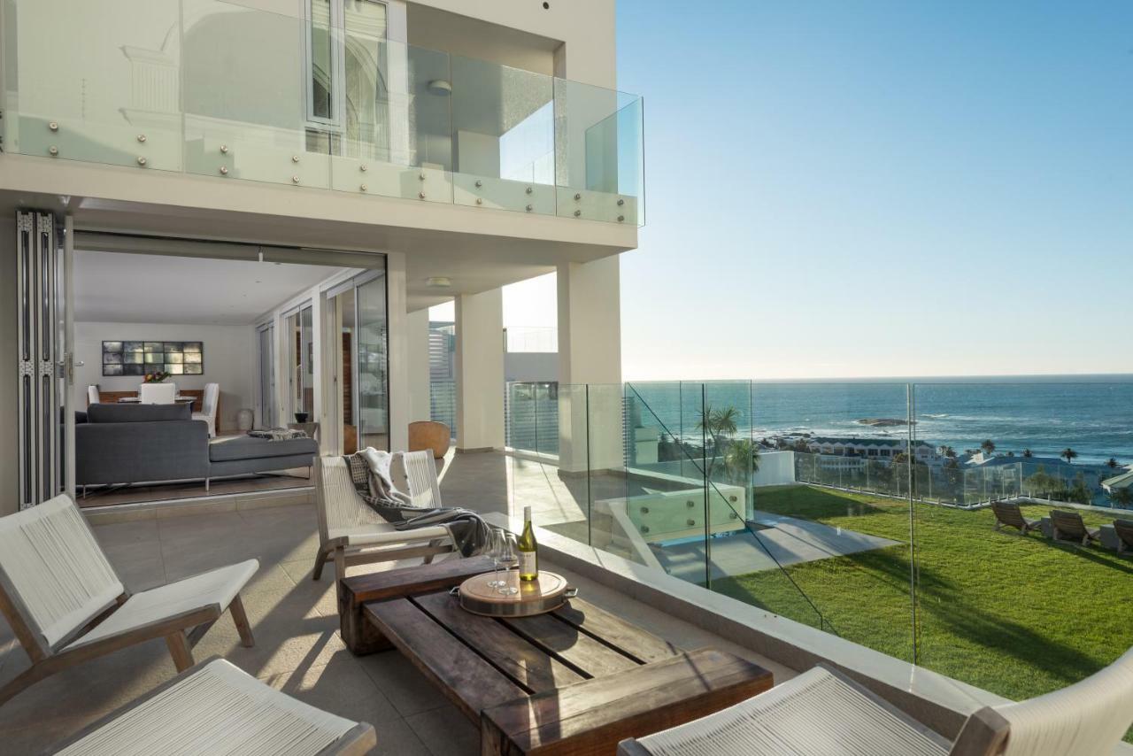 Sandpiper House: Stunning Ocean Views, Heated Pool & Large Garden Villa *