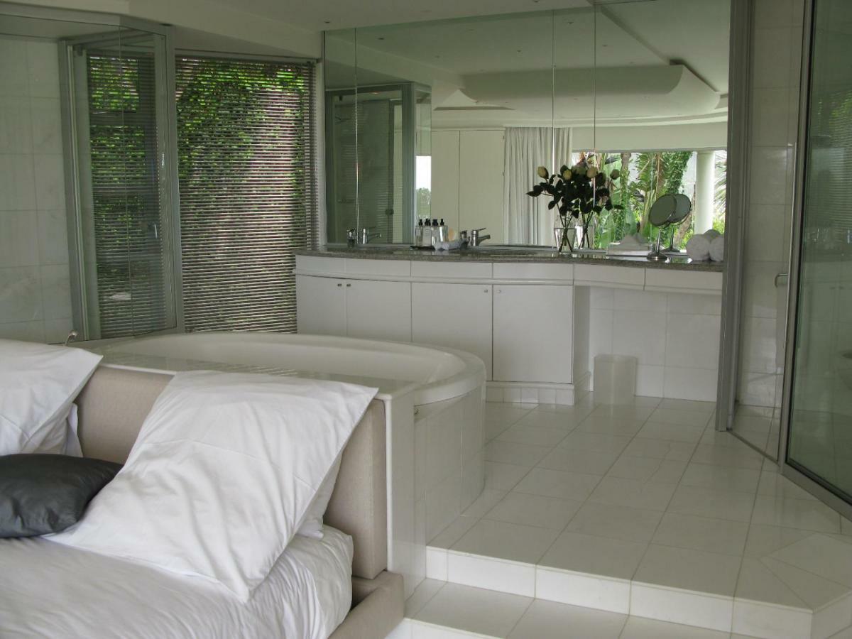 Villa Lion's View & Cape Town