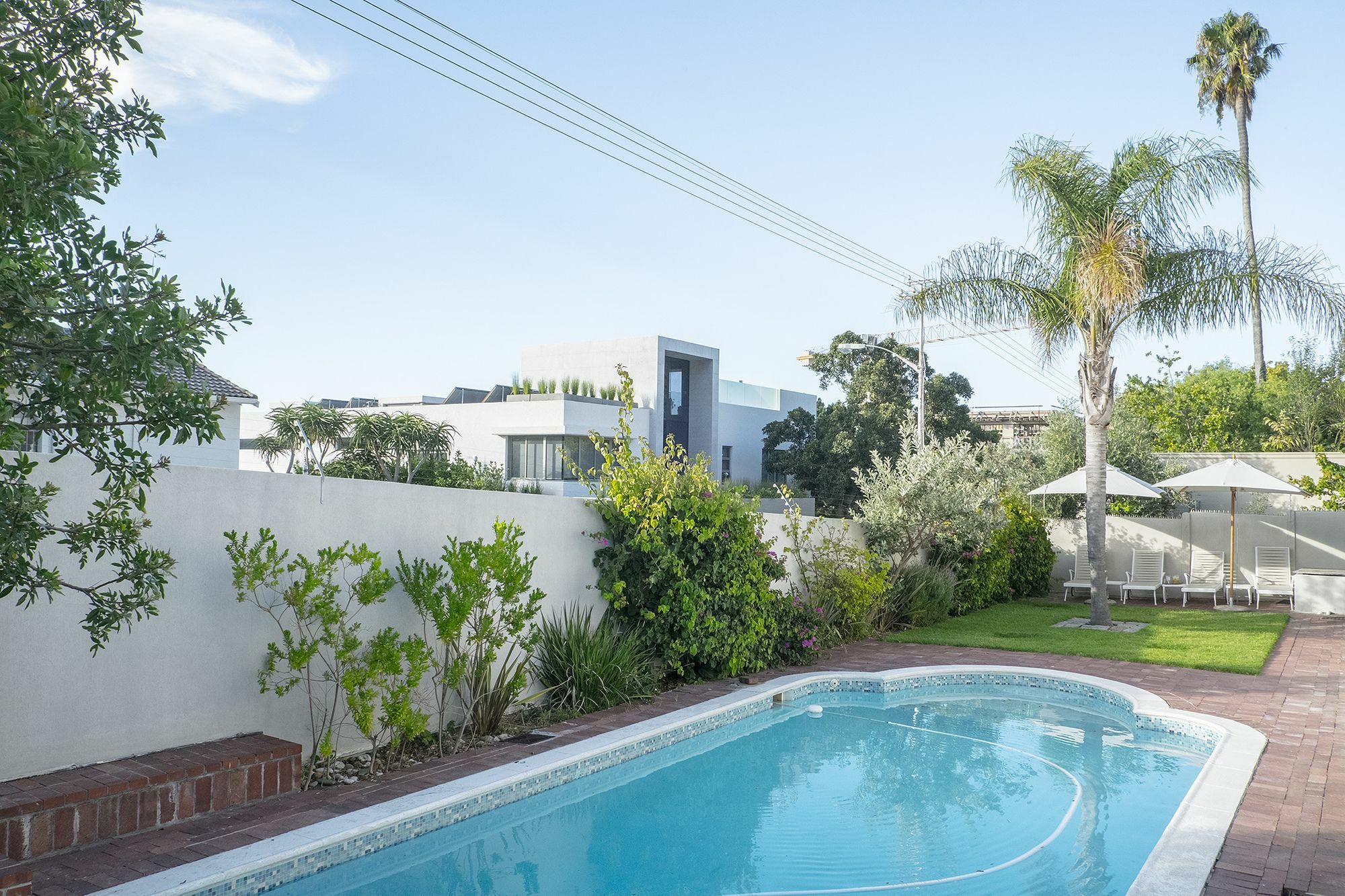 Rhonda's Manor Guest house 4*
