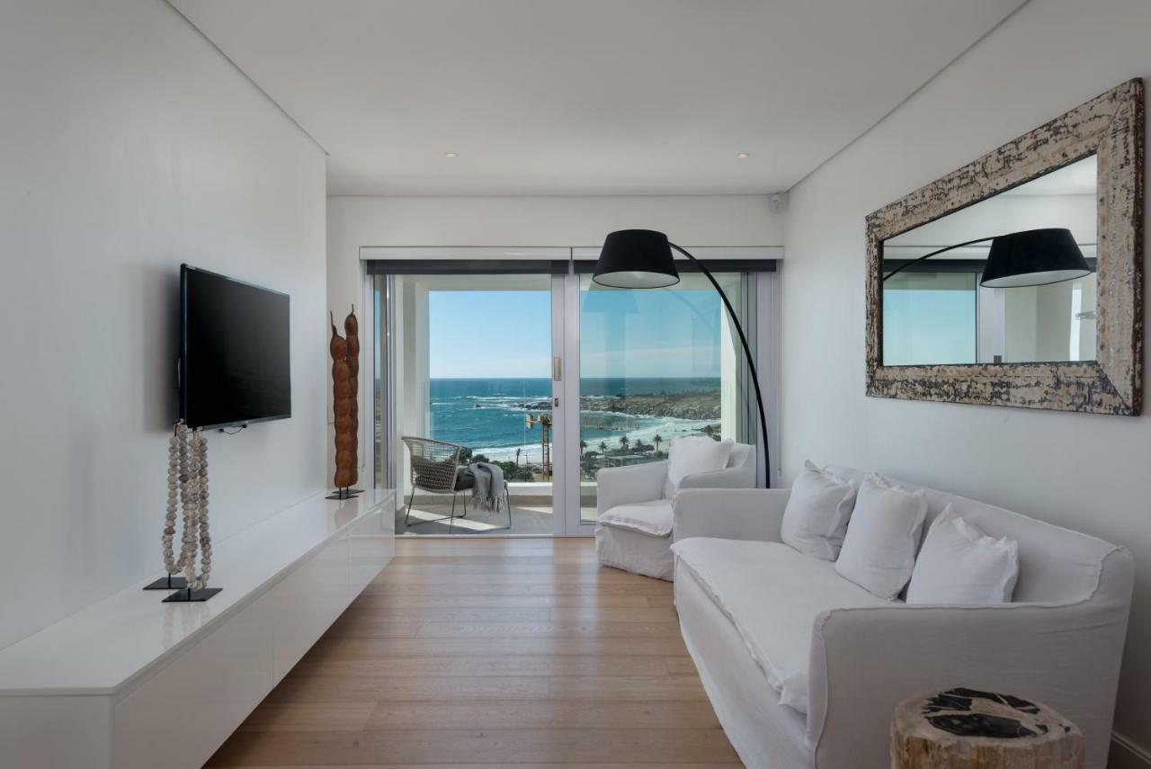 Sandpiper House: Stunning Ocean Views, Heated Pool & Large Garden Villa