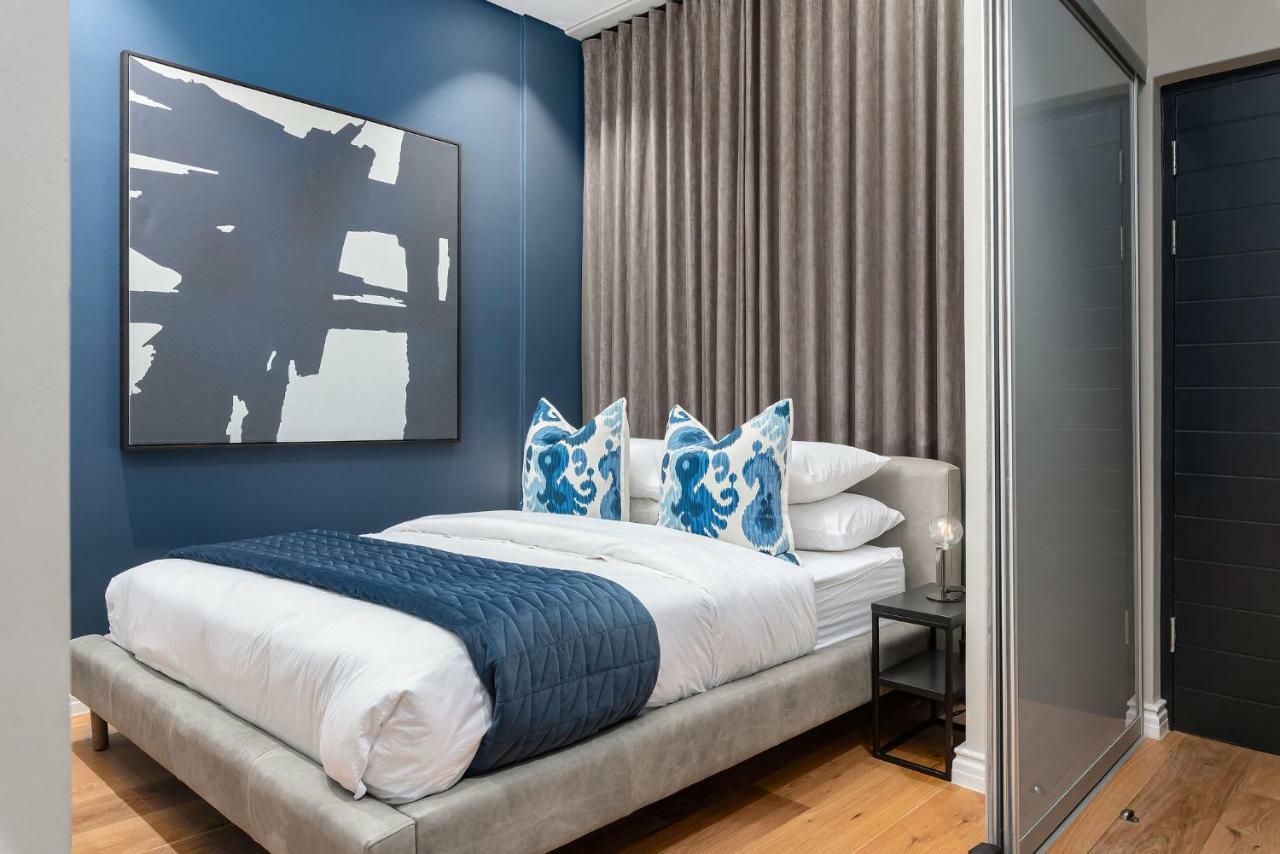 The Docklands Luxury Serviced Apartment *