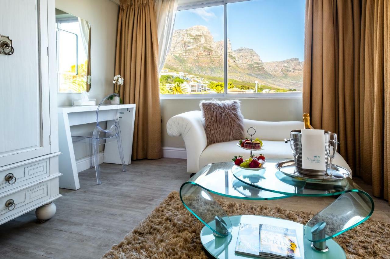 3 On Camps Bay 4*