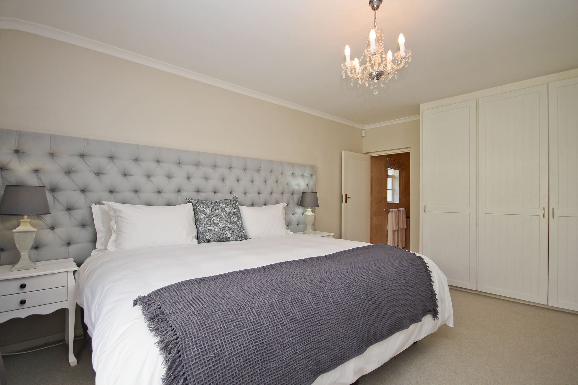 Beluga Of Constantia Guest house 4*