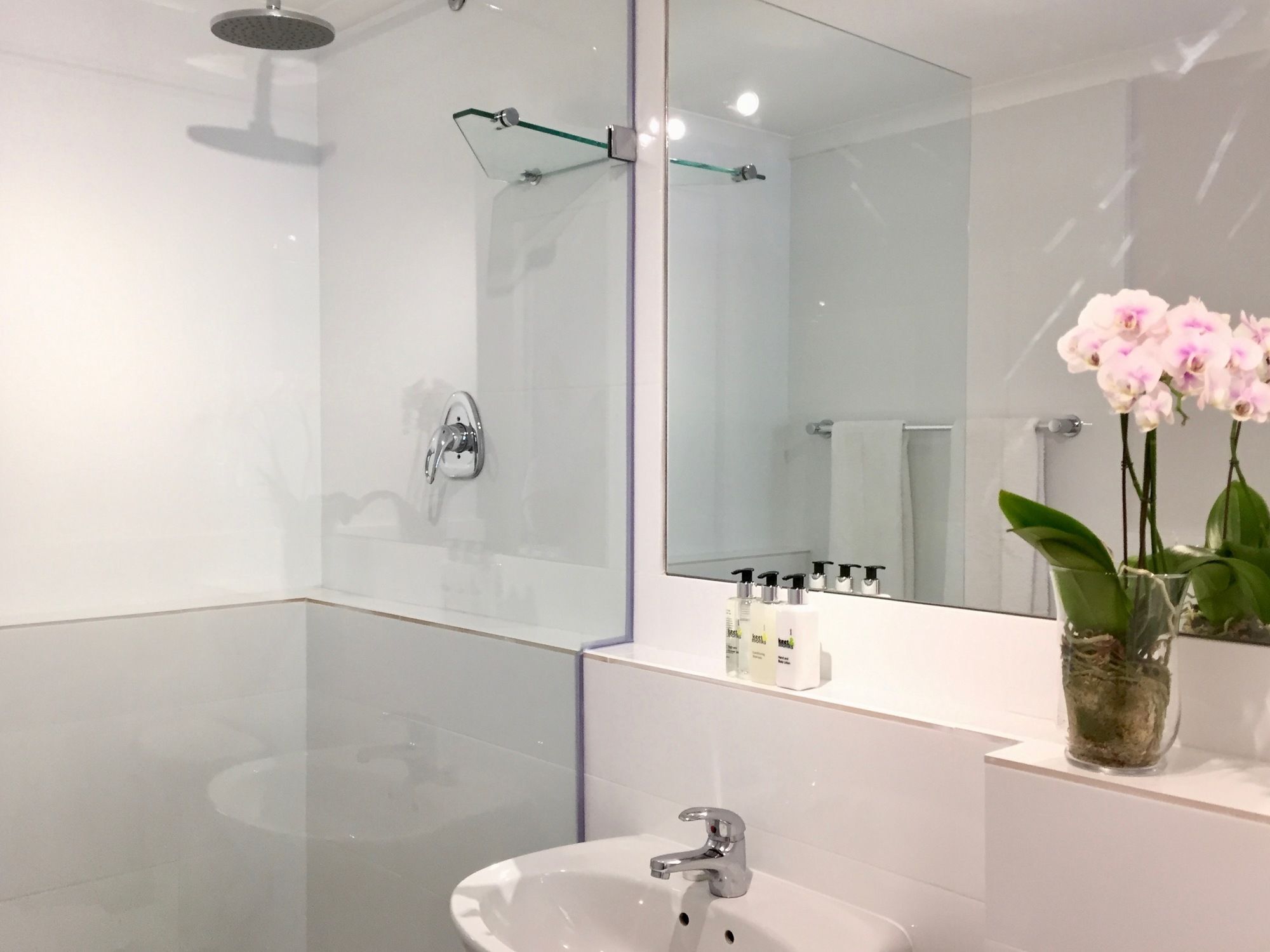 Apartment Urban Oasis At Perspectives Cape Town