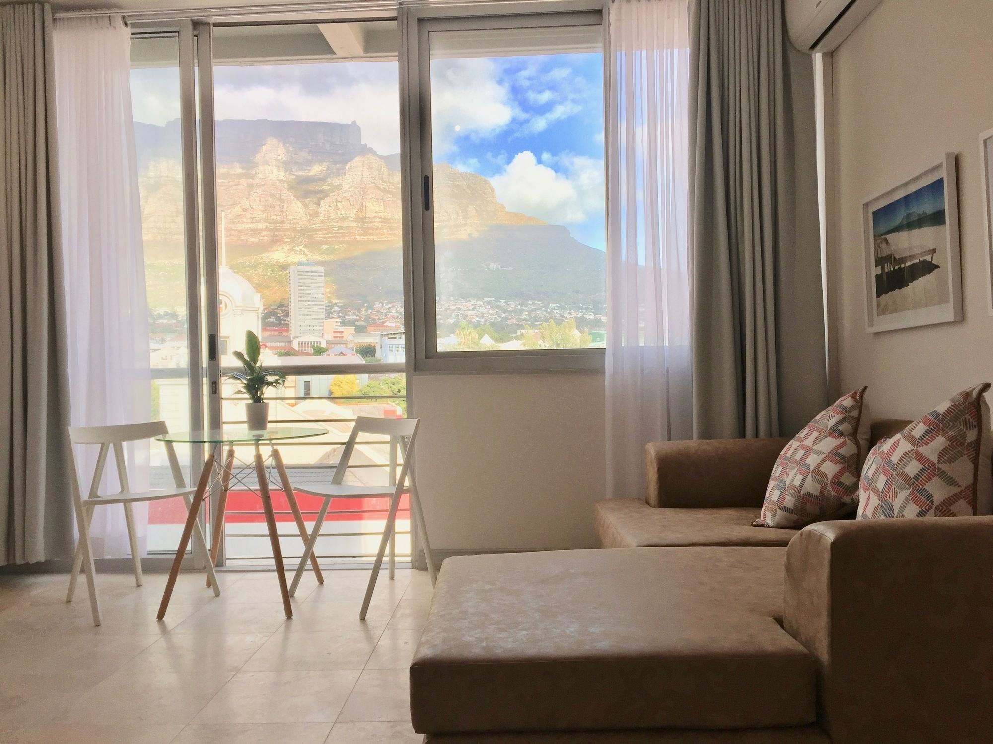 Urban Oasis At Perspectives Apartment Cape Town