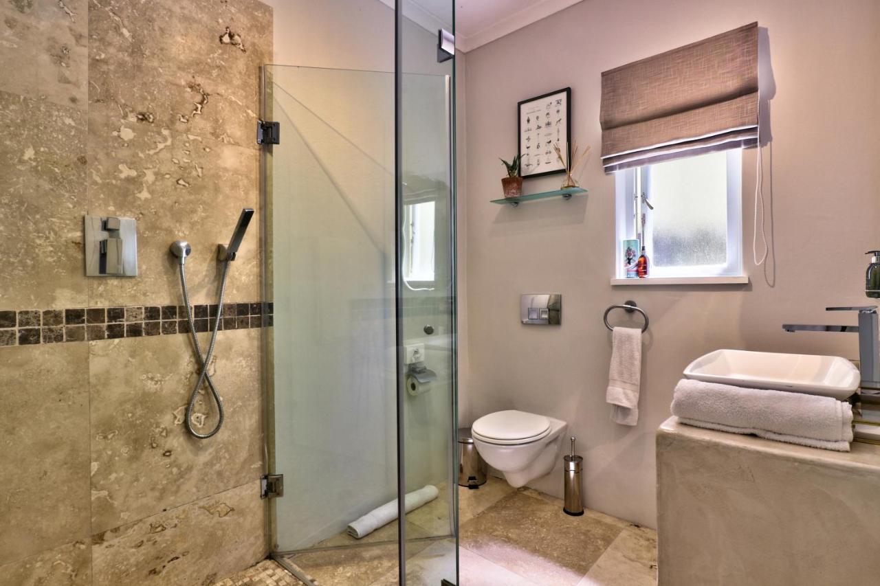 Devonport House Bed & Breakfast