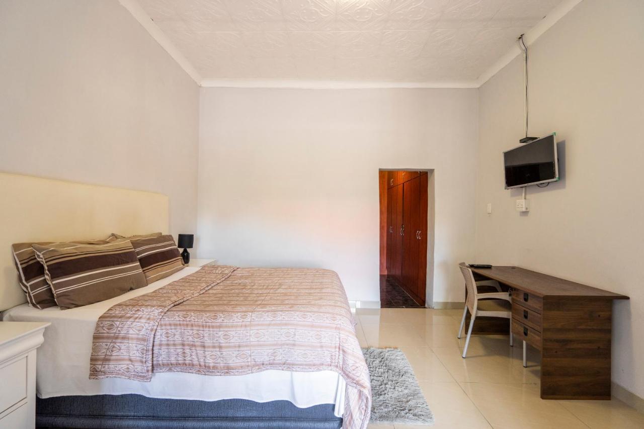 Hasate 10 Florence Street Oakdale Belliville 7530 South African Casa de hóspedes 2*