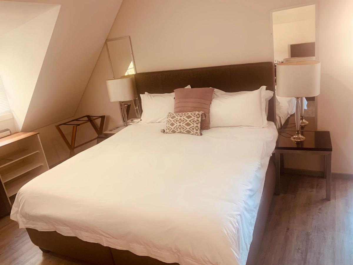Bed & Breakfast Nia On 131