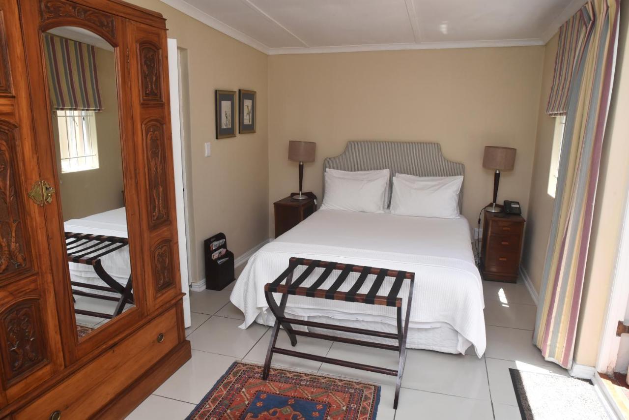 Casa de hóspedes Medindi Manor 3*