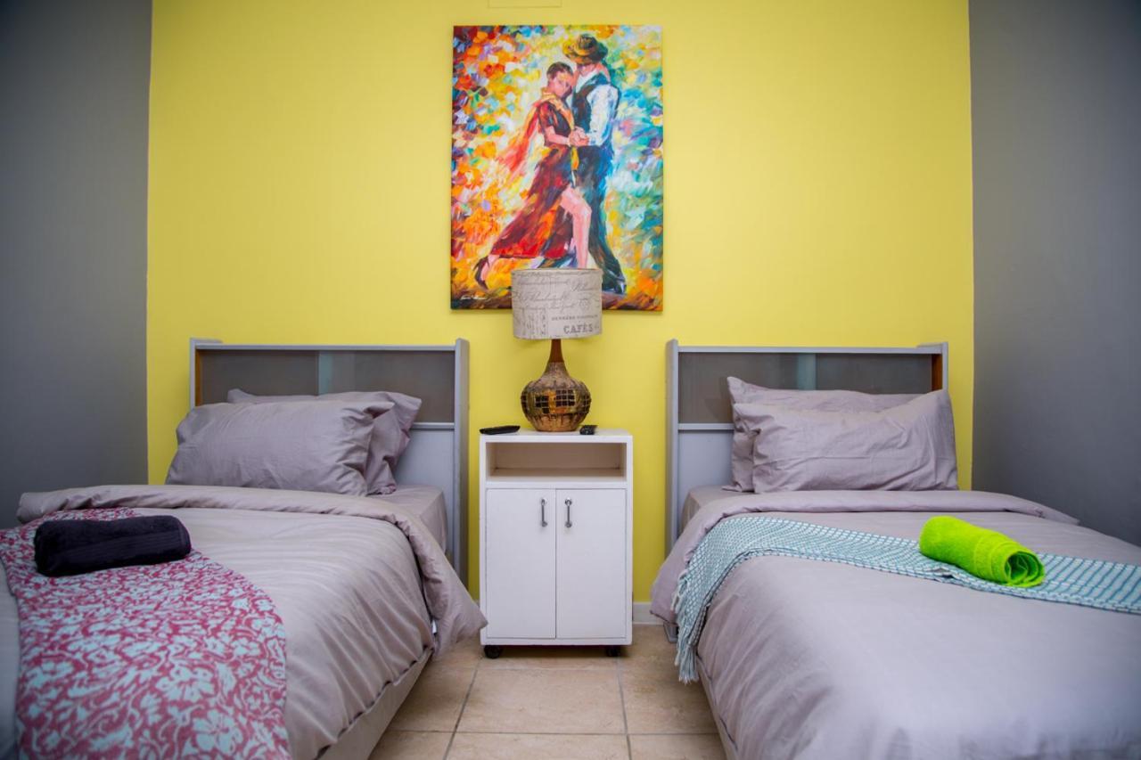 Relaxing Guest Huse In The Heart Of Ndabeni
