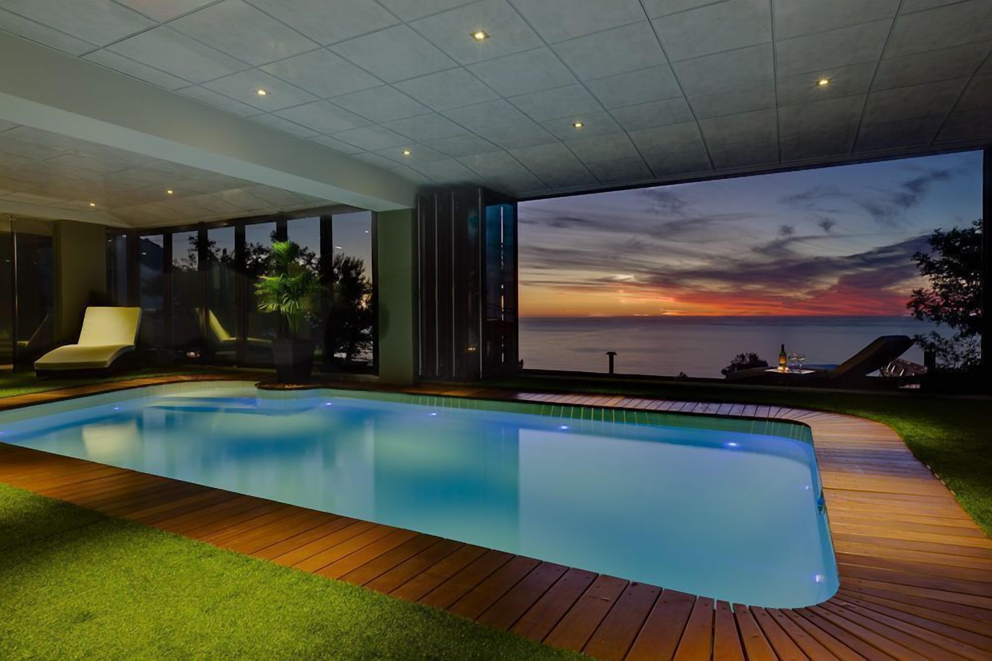 Best Hotels in Camps Bay, Cape Town for Every Traveler