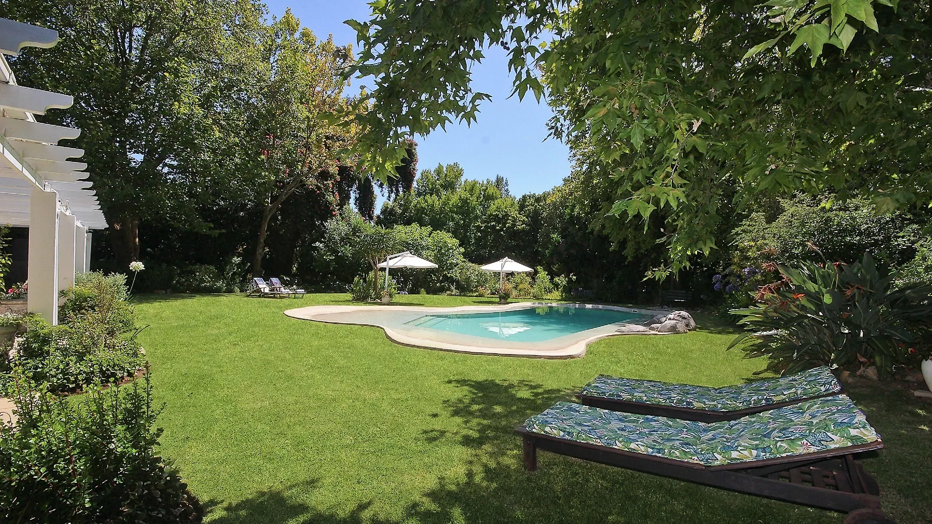 Handpicked Boutique Hotels in Constantia, Cape Town